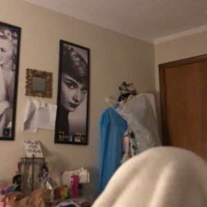 Meet your Posher, Emma